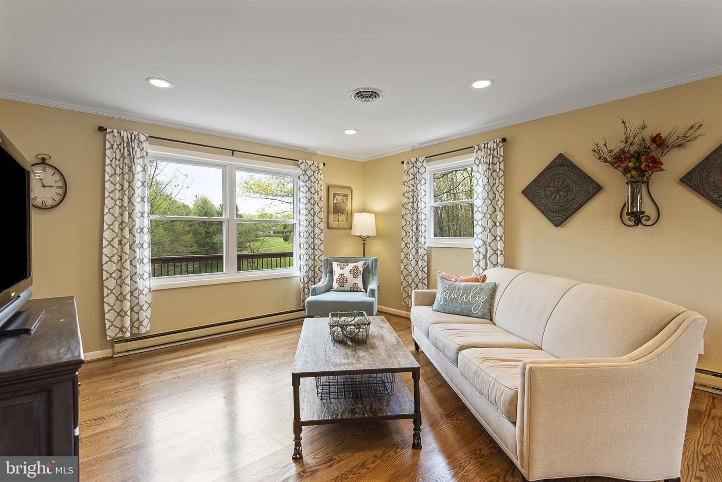 3811 Beamers COURT