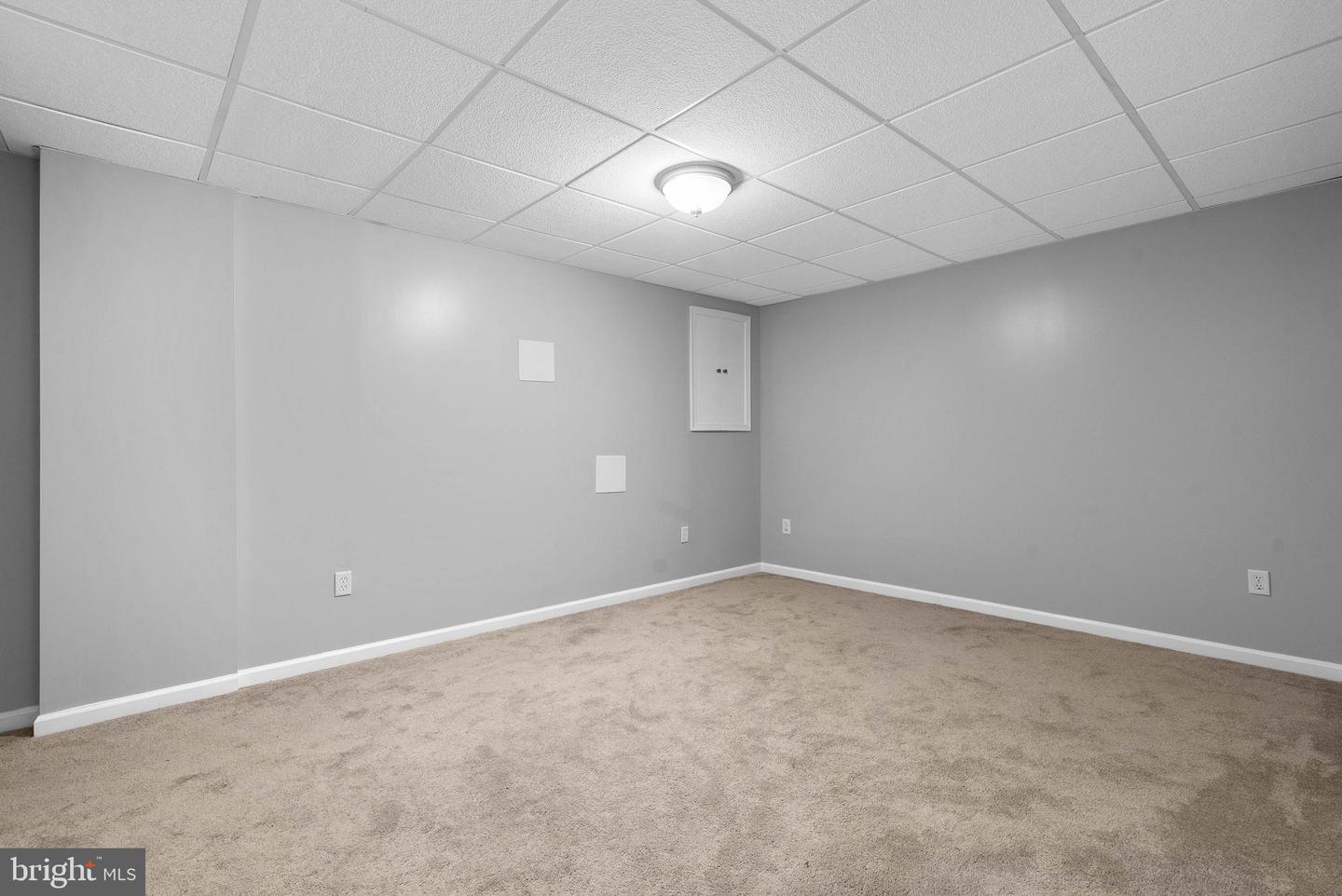 404 Windy Knoll DRIVE