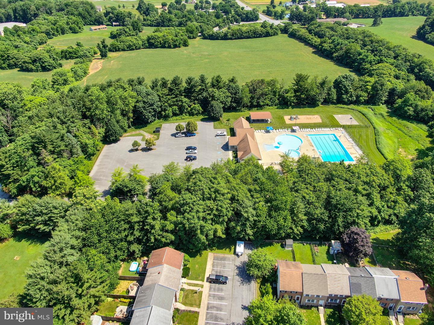 404 Windy Knoll DRIVE