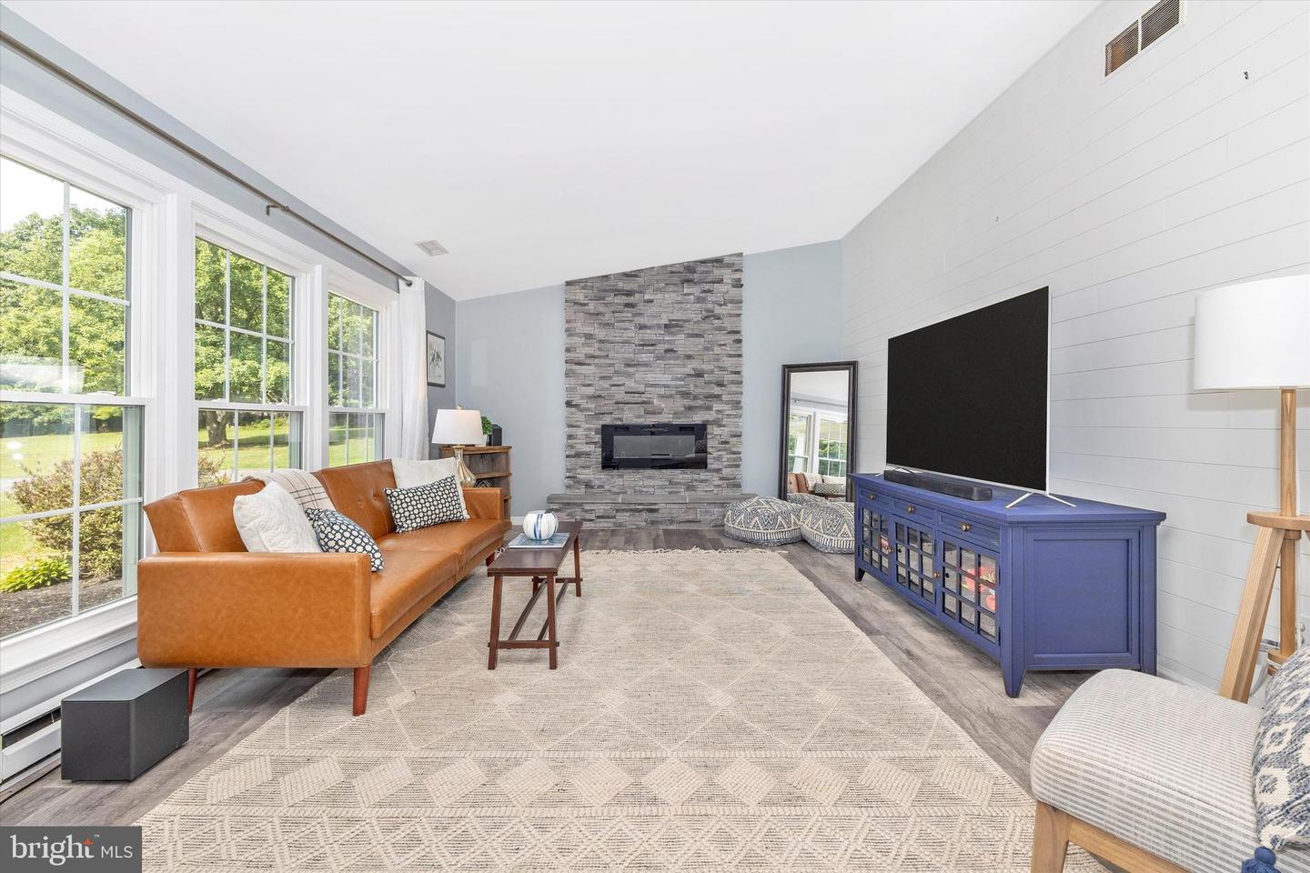 2331 Braddock ROAD