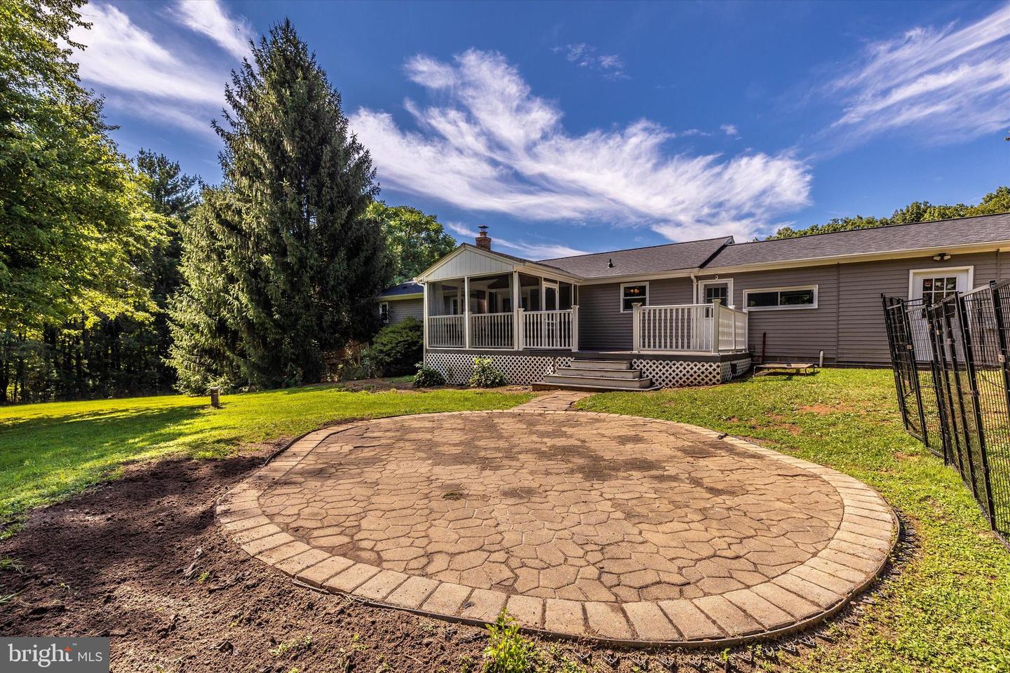 2331 Braddock ROAD