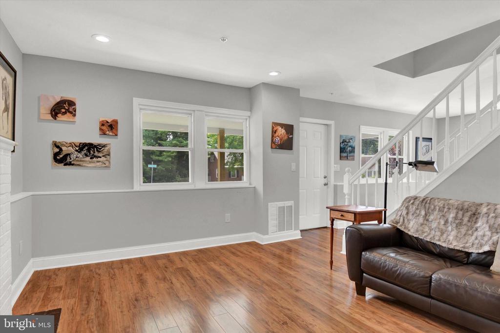 500 LOCUST AVENUE