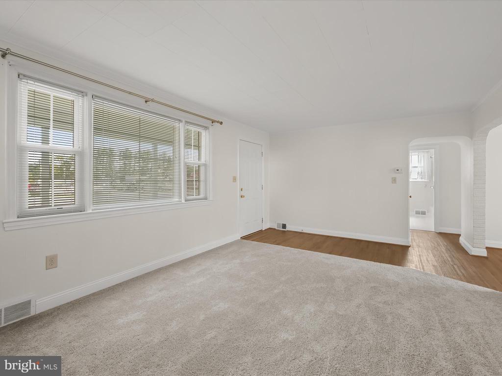 3209 OLD WESTMINSTER PIKE