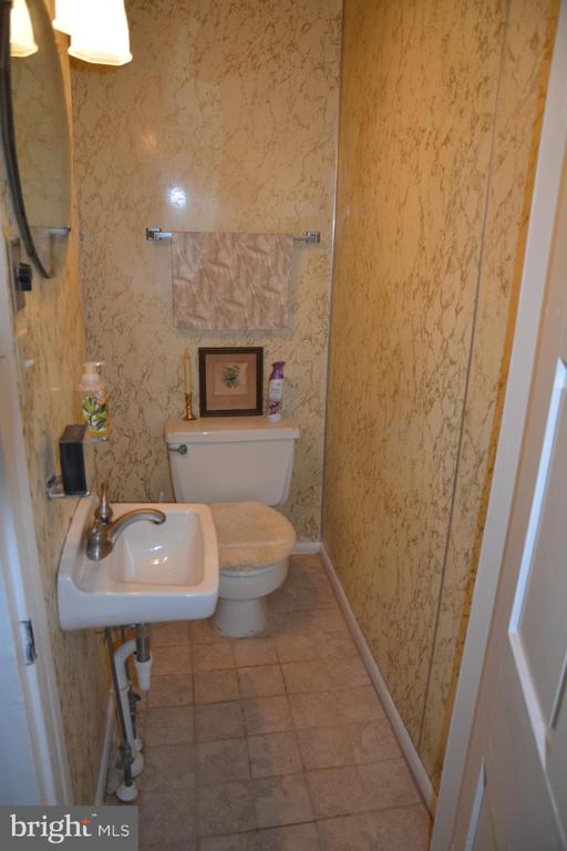 452 Sullivan Rd