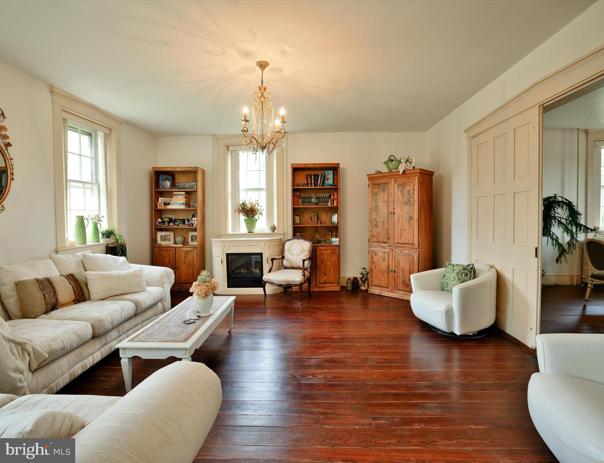 452 Sullivan Rd