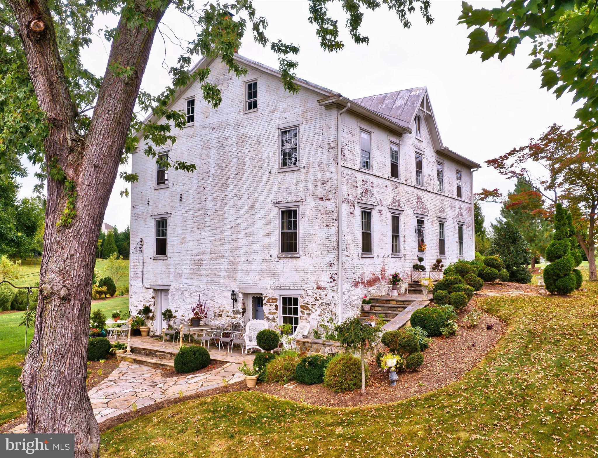 452 Sullivan Rd