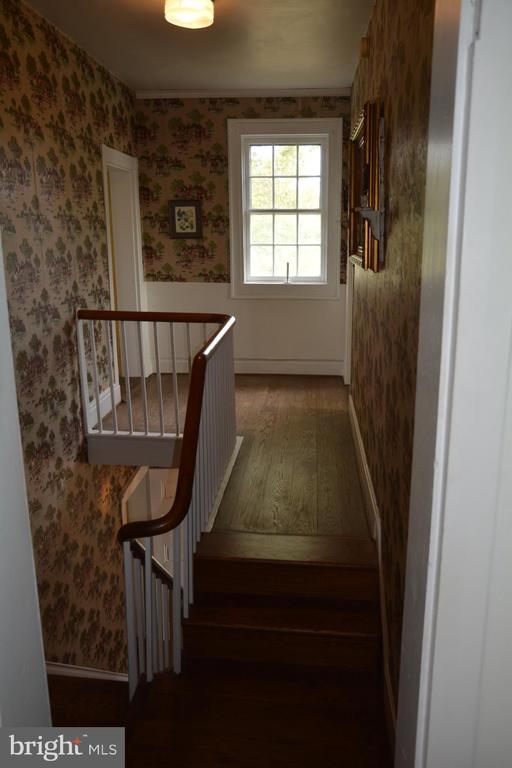 452 Sullivan Rd
