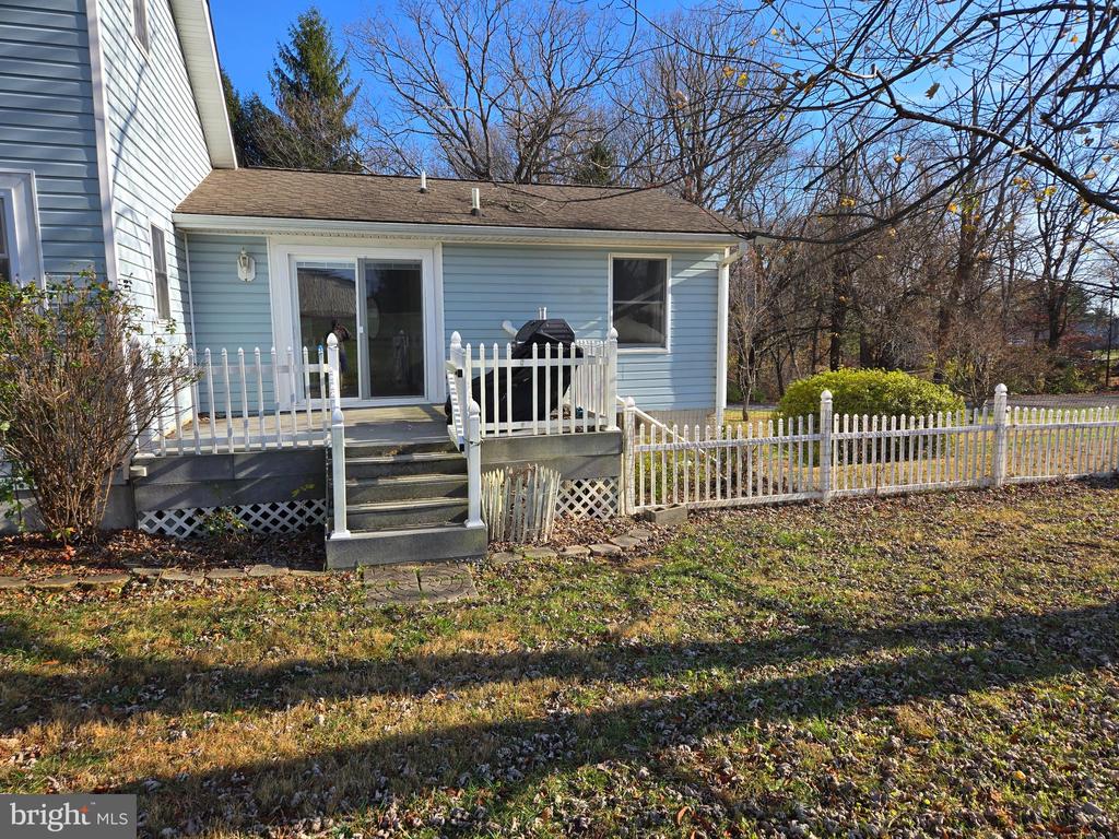 2621 BRADDOCK ROAD