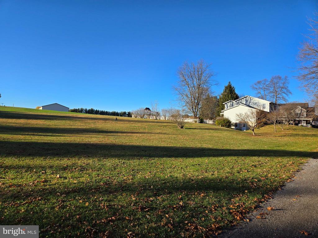 2621 BRADDOCK ROAD