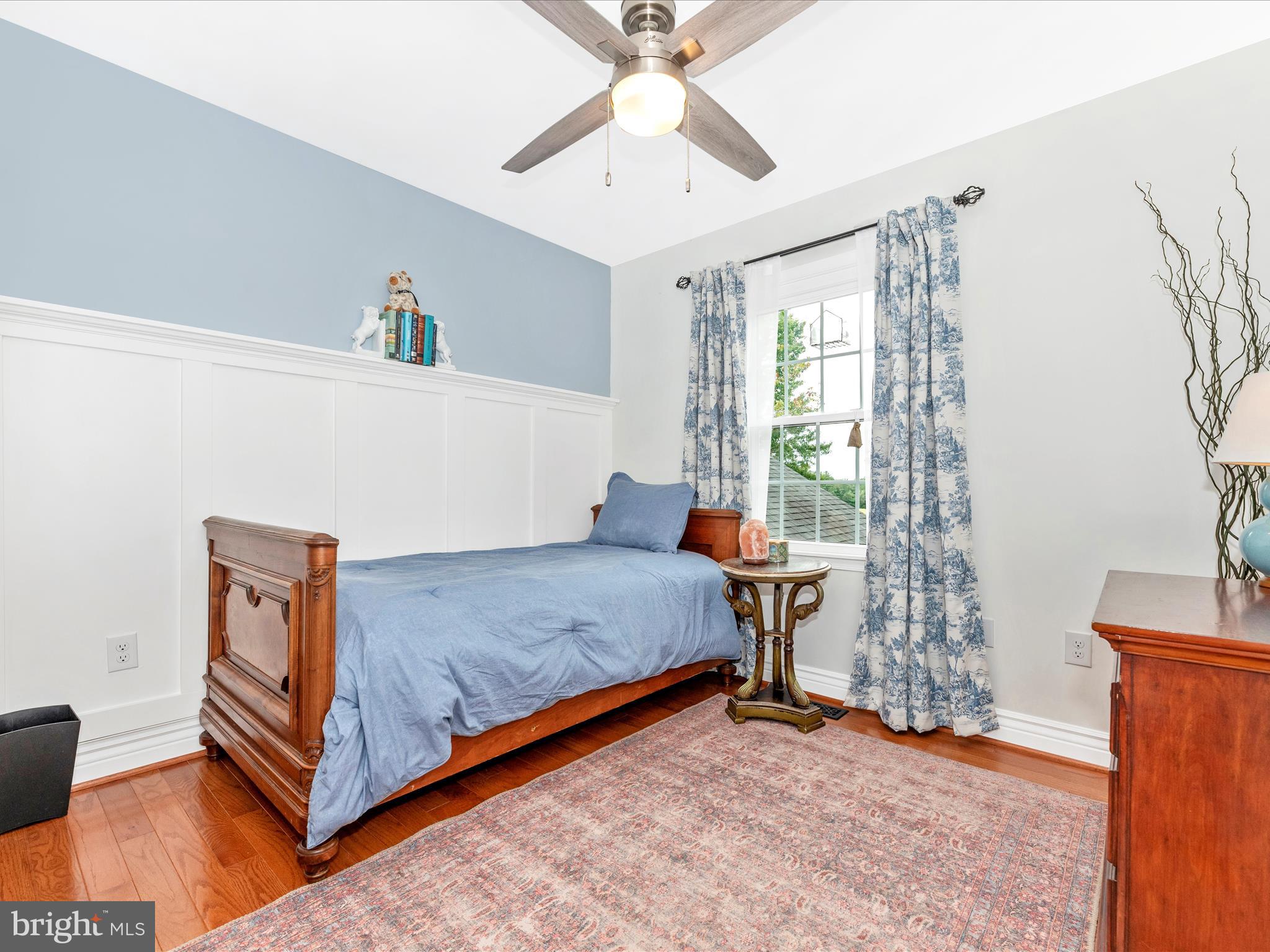 1204 WEYMOUTH STREET