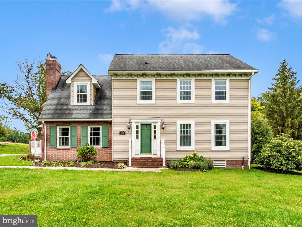 1204 WEYMOUTH STREET