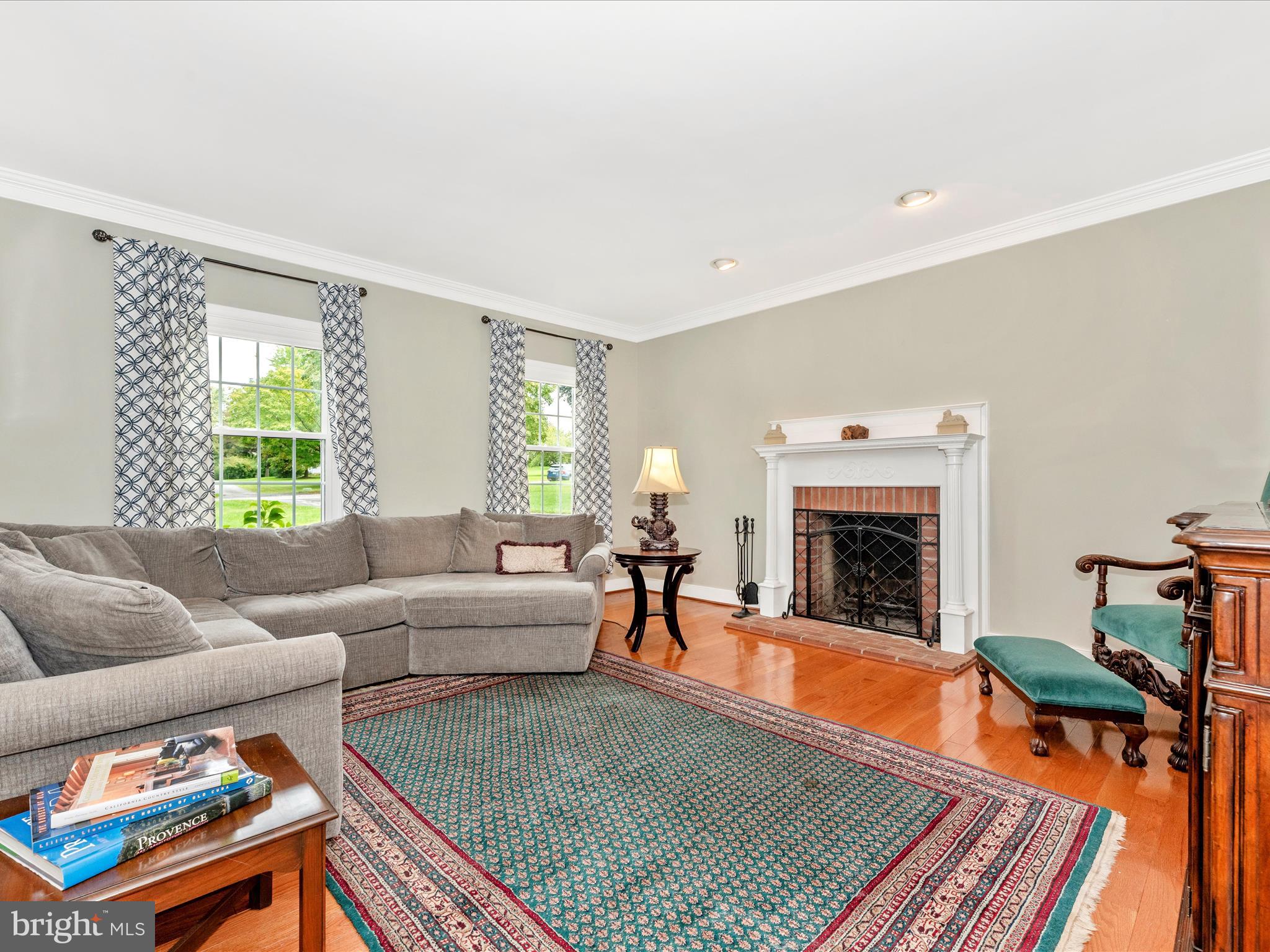 1204 WEYMOUTH STREET