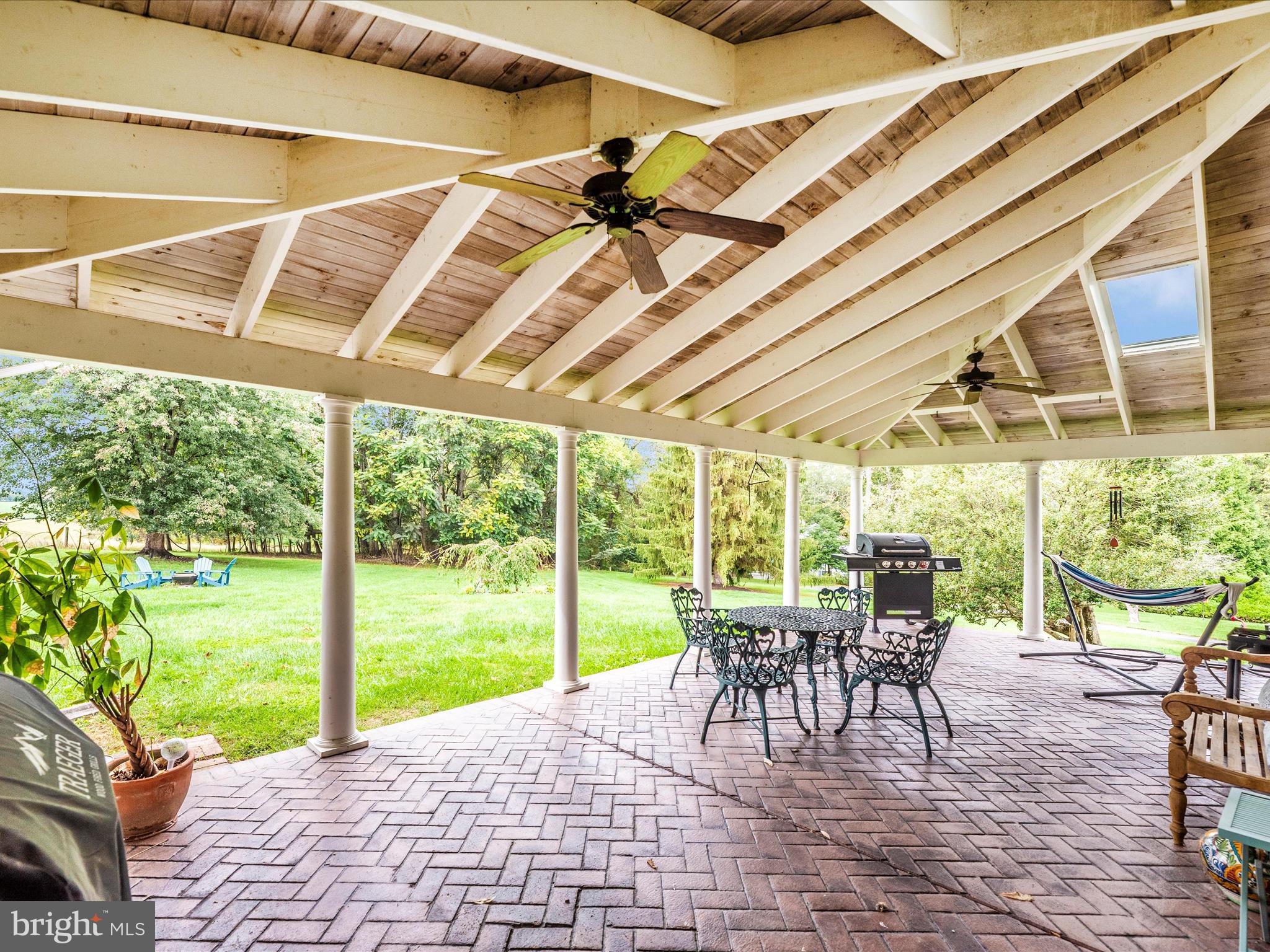 1204 WEYMOUTH STREET