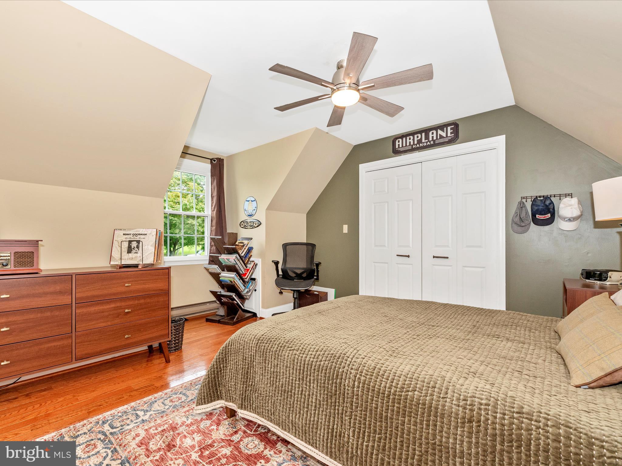 1204 WEYMOUTH STREET