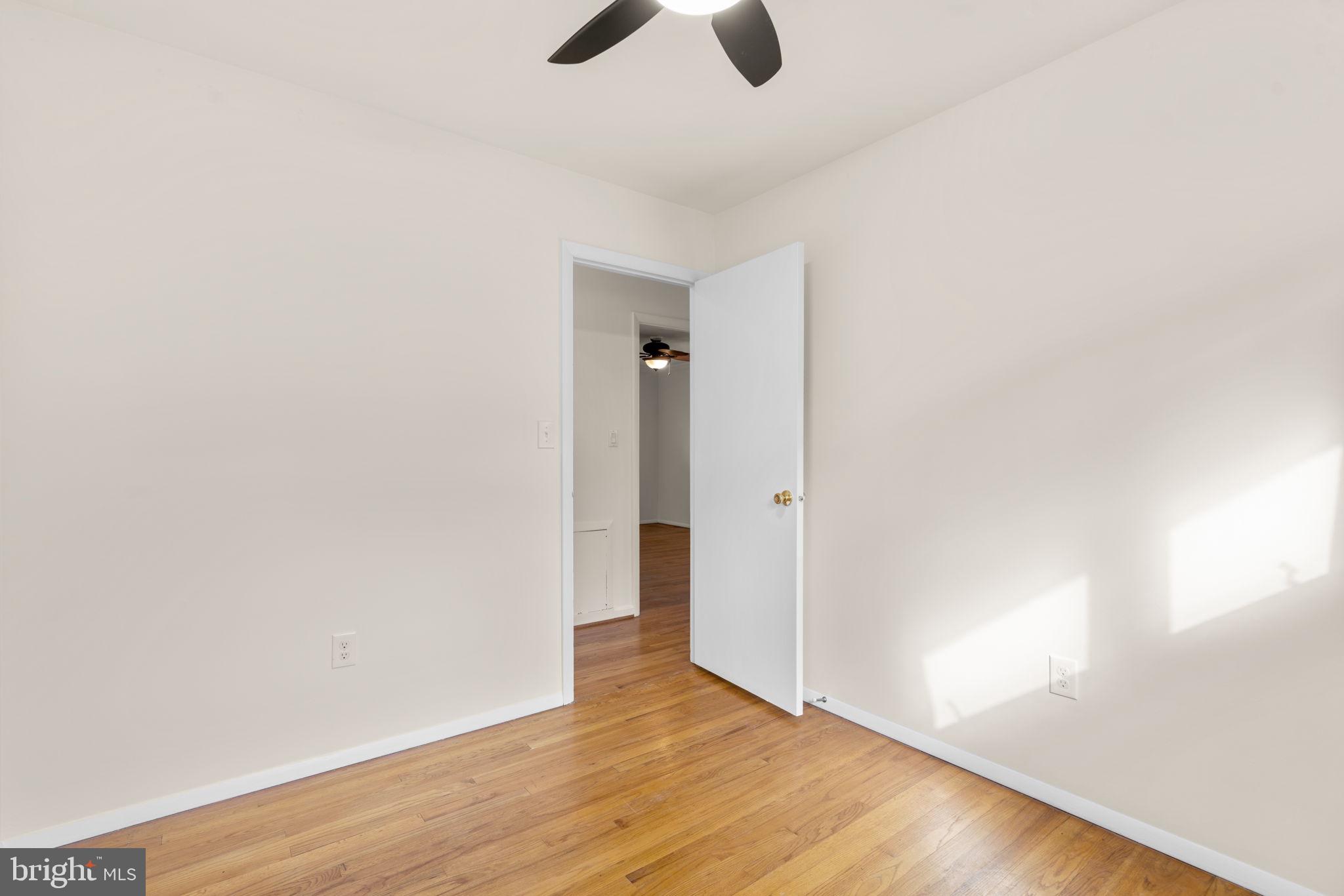 5309 WENDY ROAD