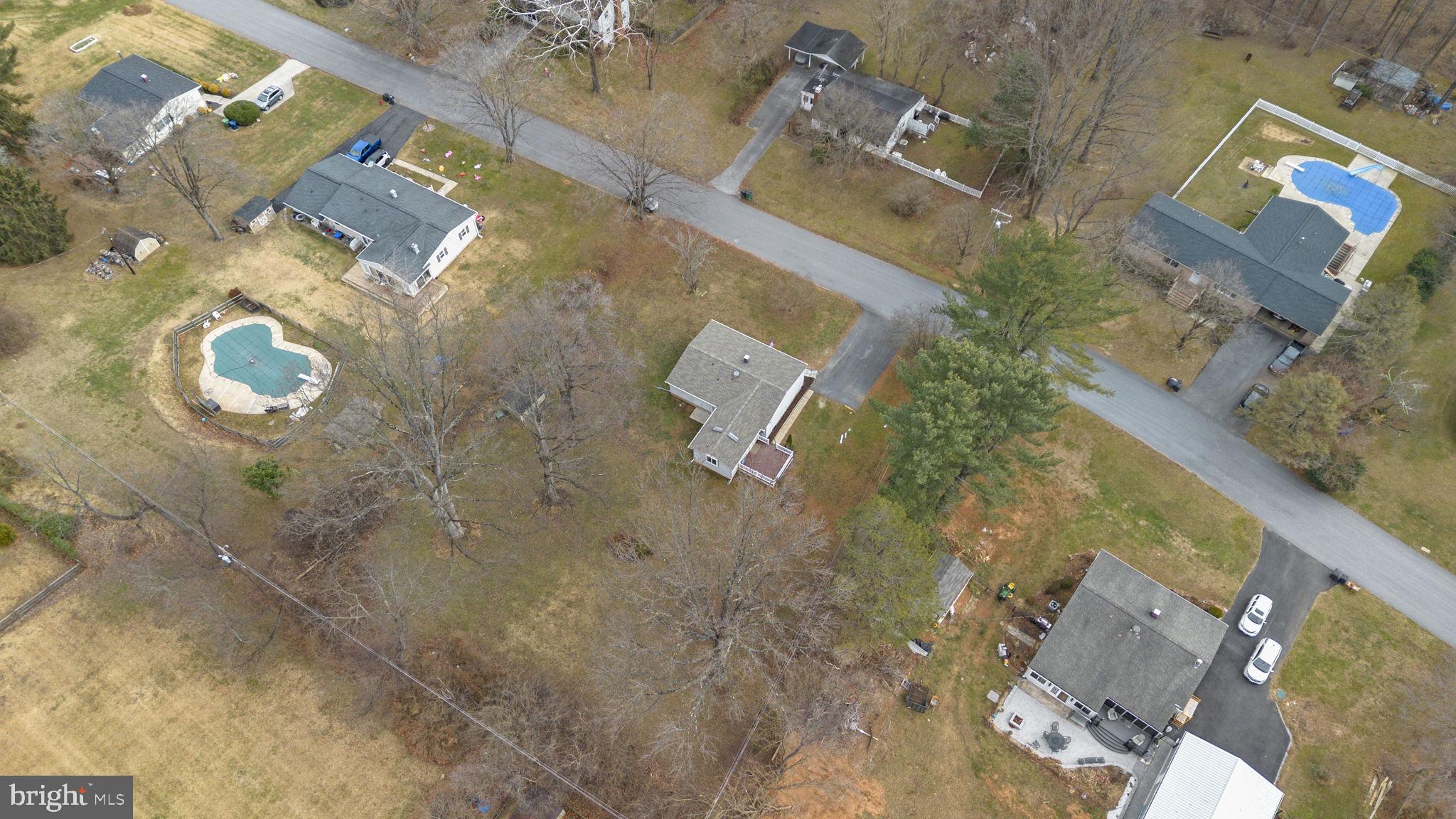 5309 WENDY ROAD