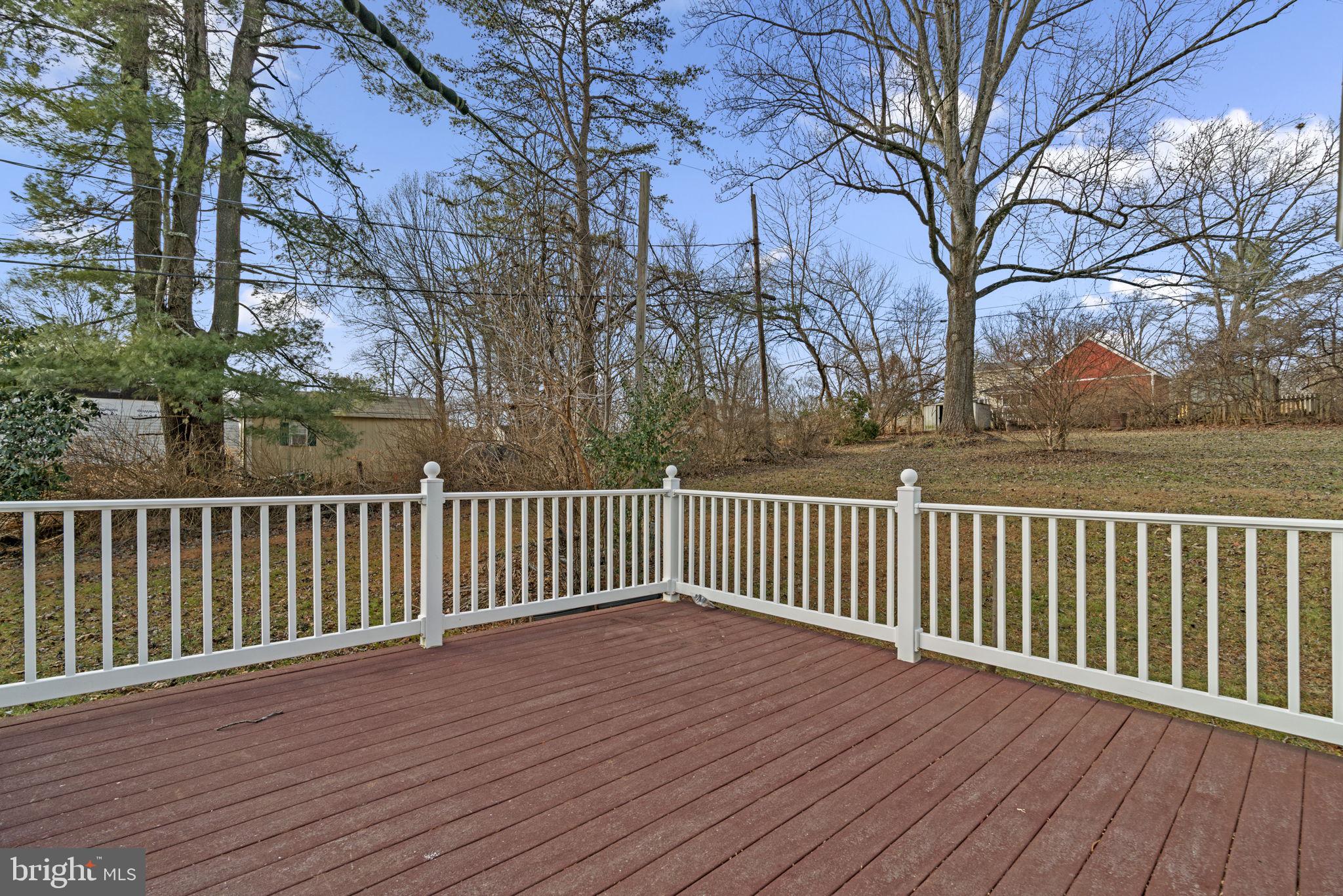 5309 WENDY ROAD