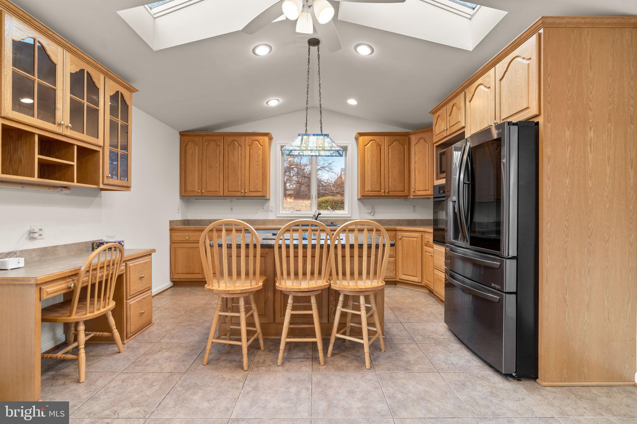 5309 WENDY ROAD