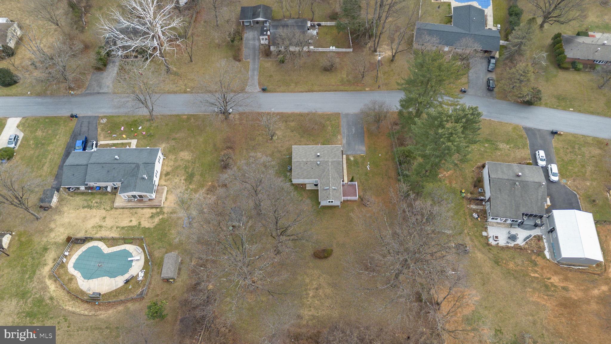 5309 WENDY ROAD