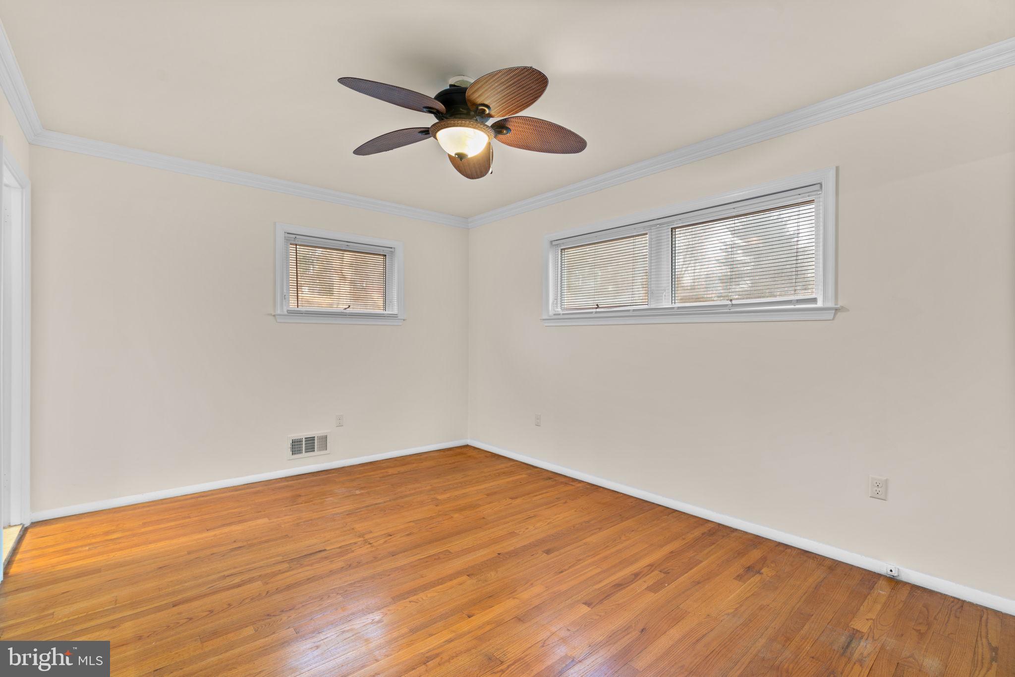 5309 WENDY ROAD