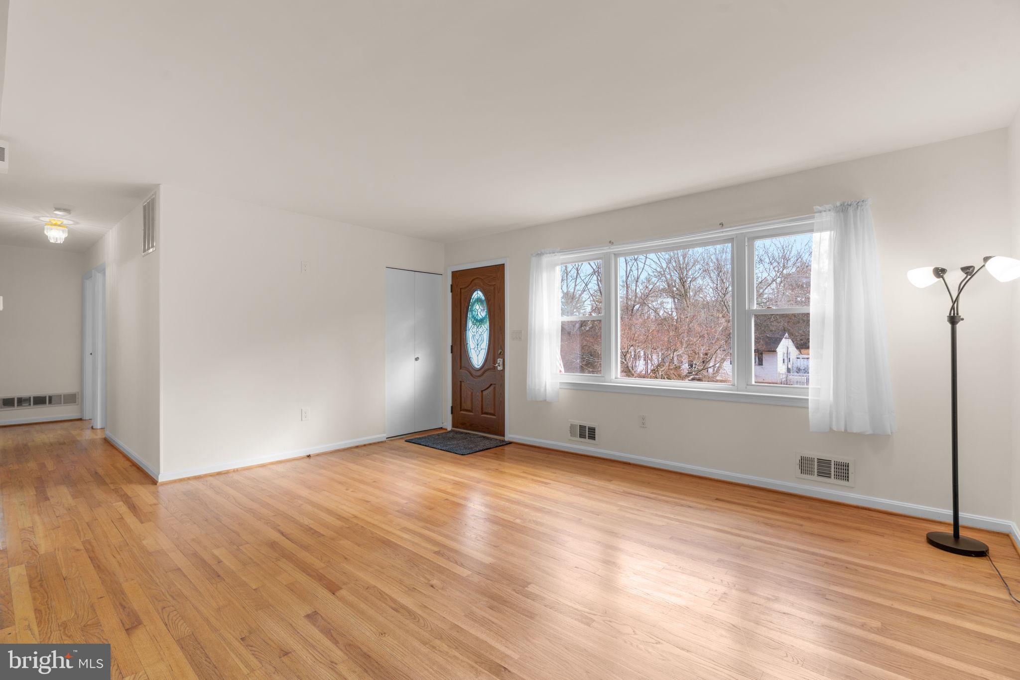 5309 WENDY ROAD