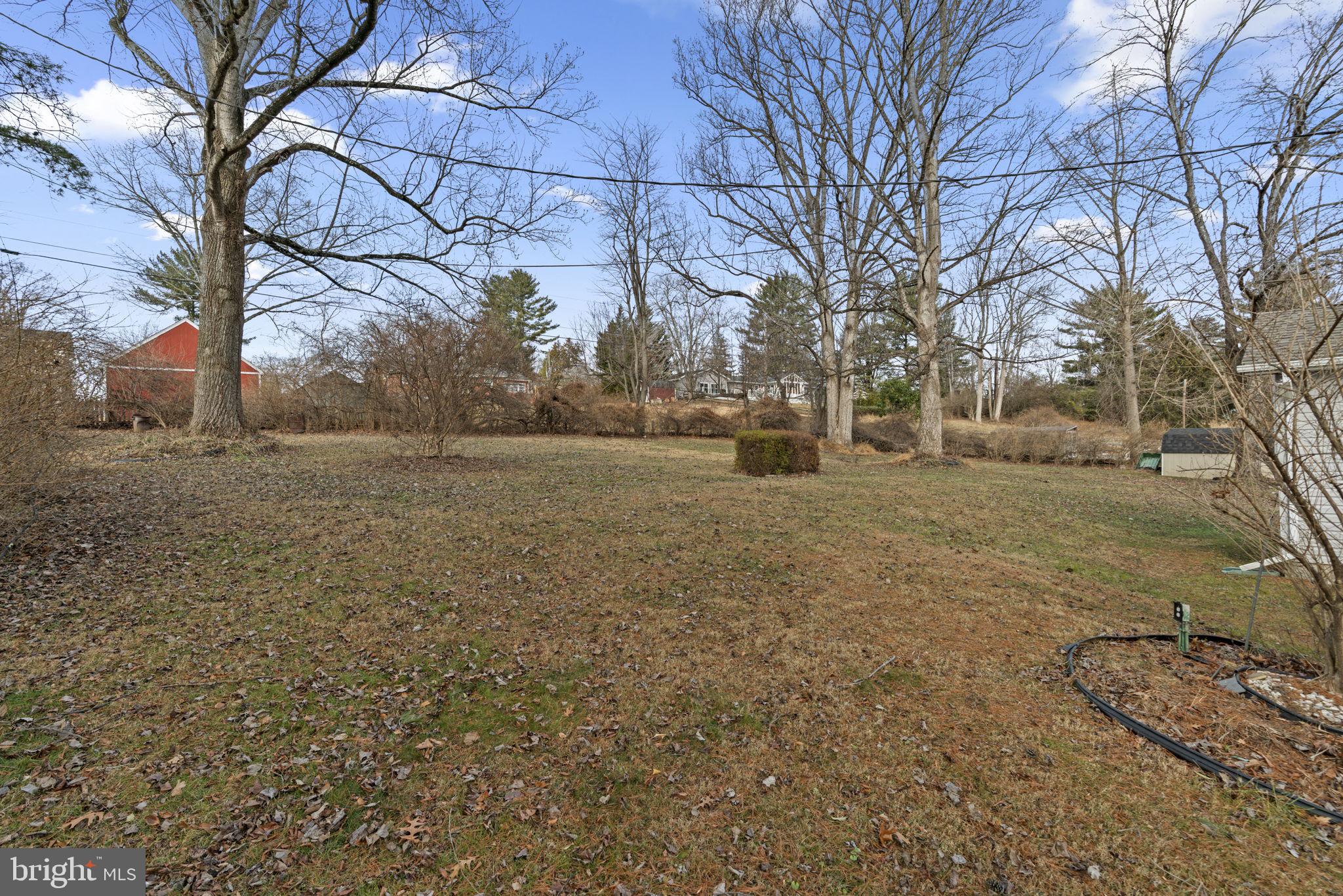 5309 WENDY ROAD