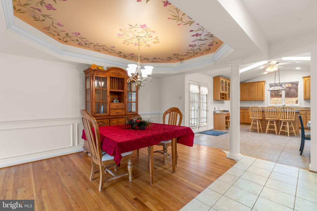 5309 WENDY ROAD