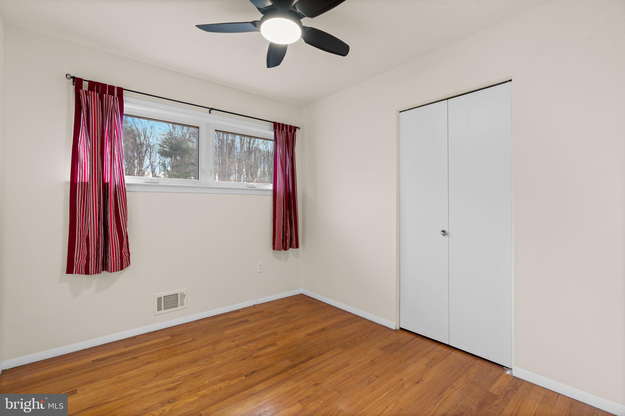 5309 WENDY ROAD