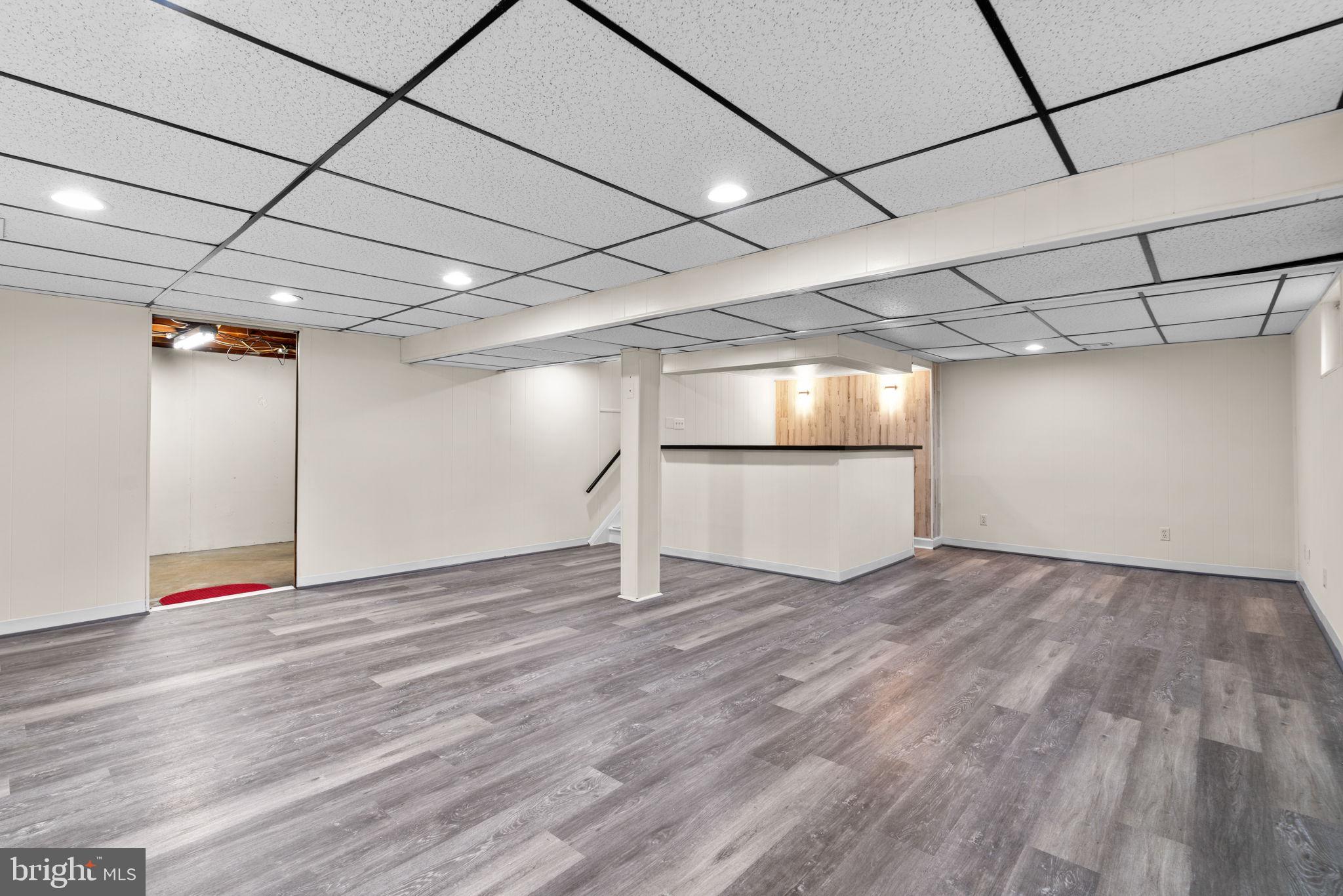 5309 WENDY ROAD
