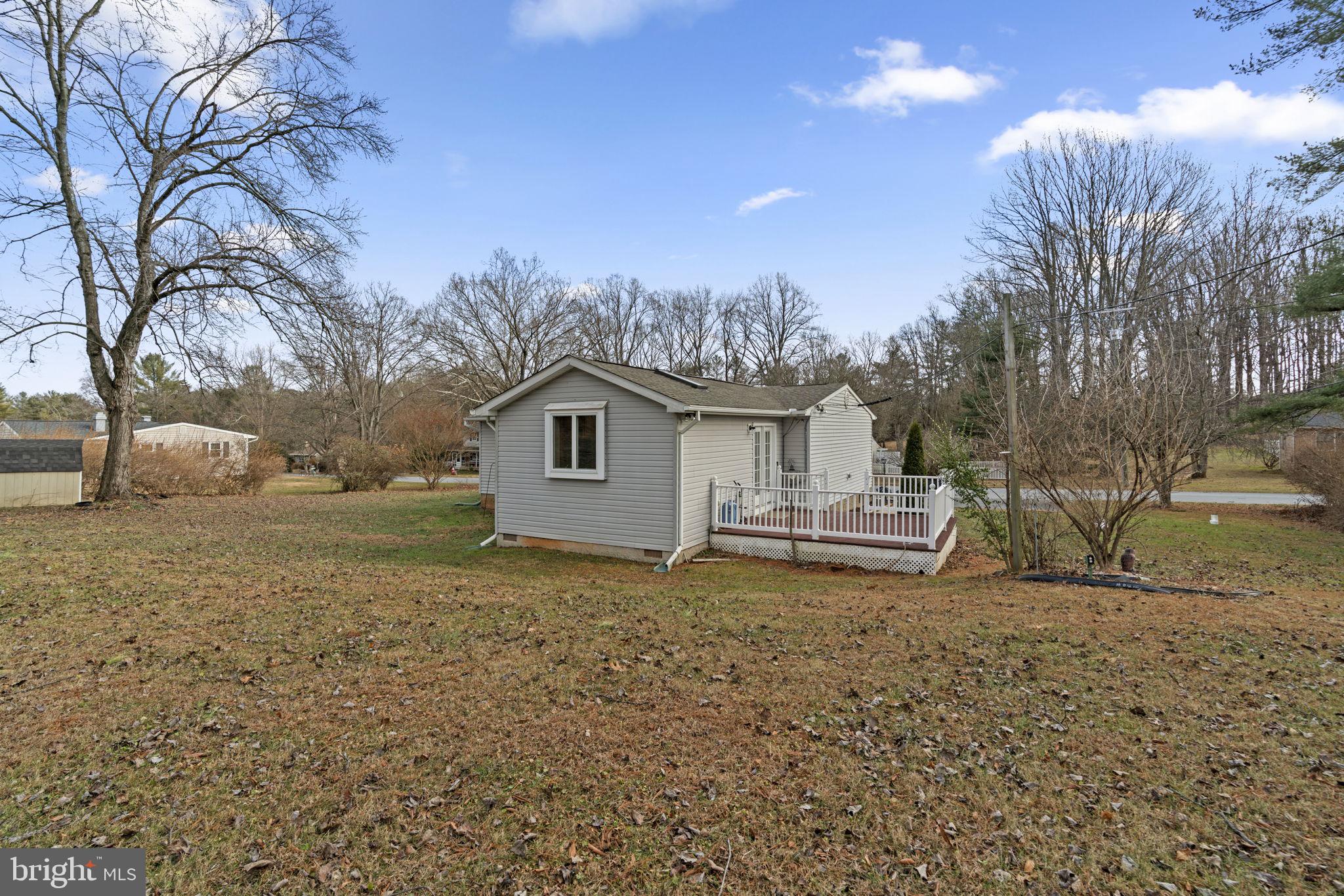 5309 WENDY ROAD