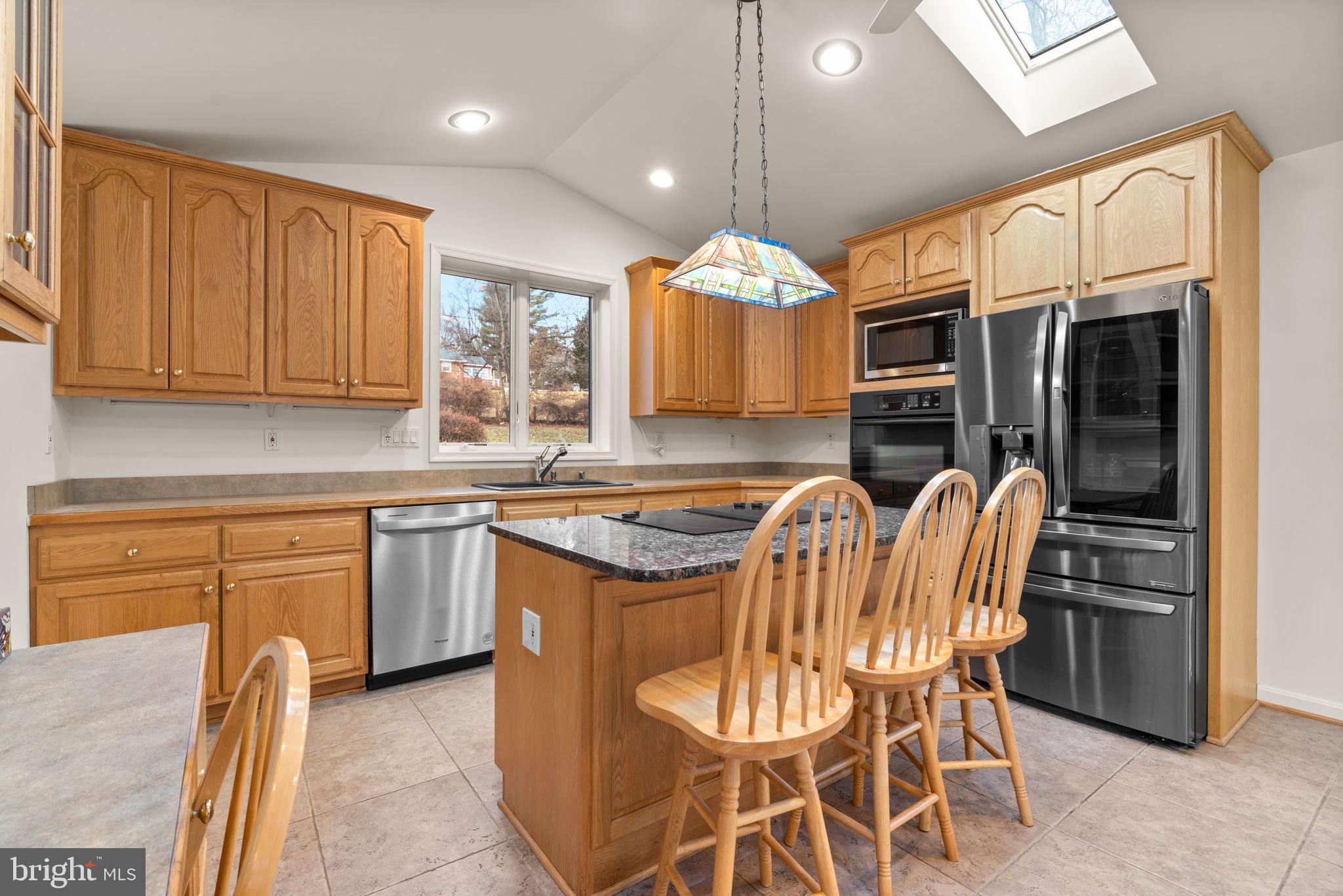 5309 WENDY ROAD