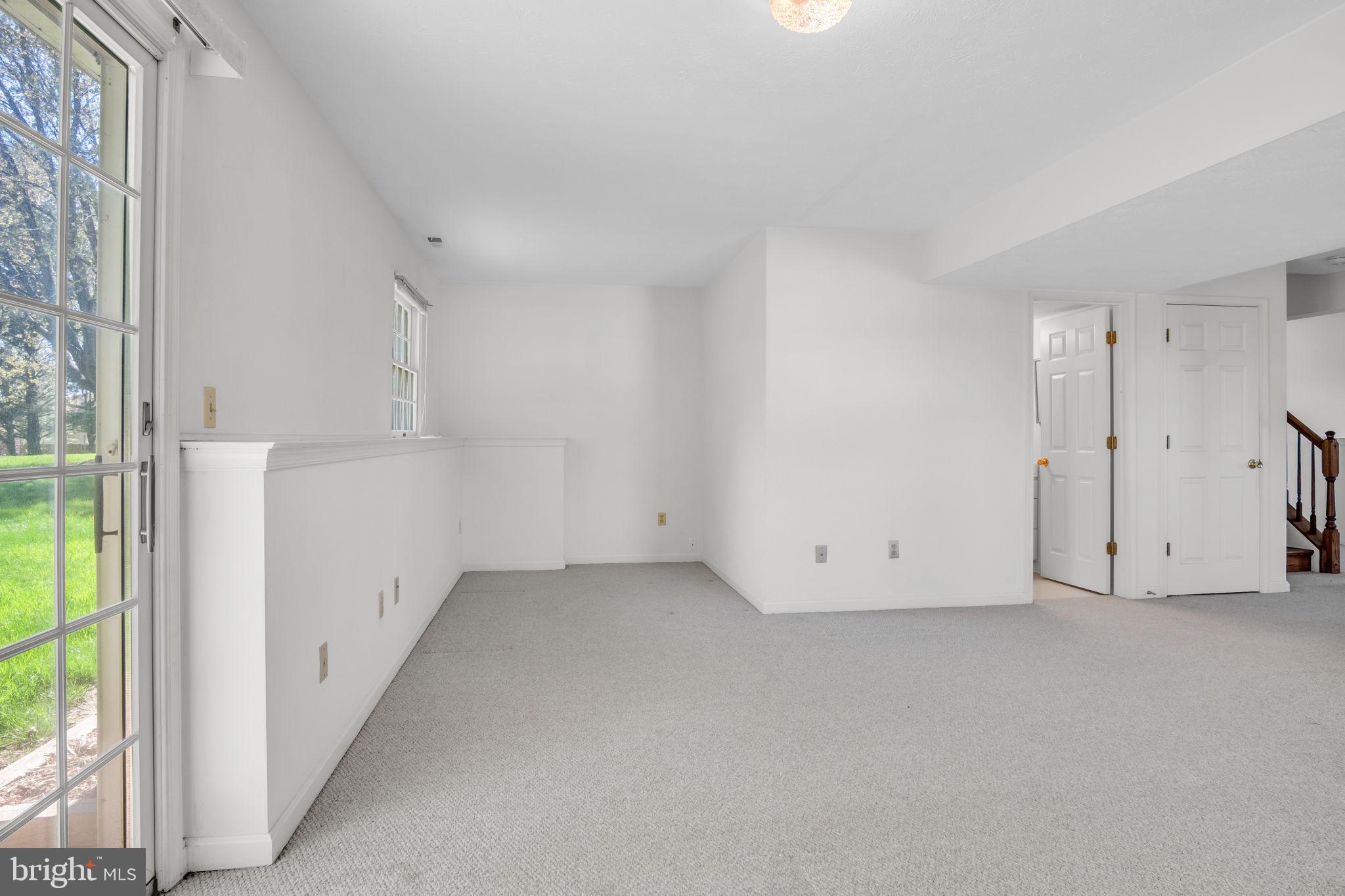 2871 CONSTELLATION WAY
