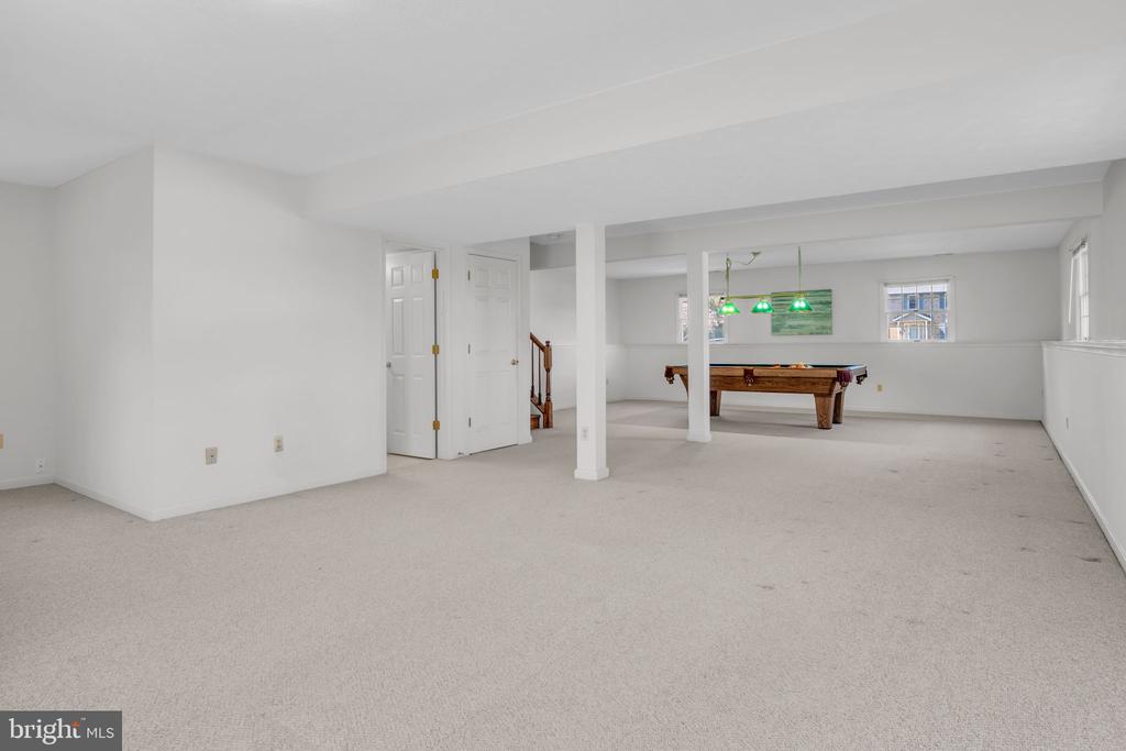 2871 CONSTELLATION WAY