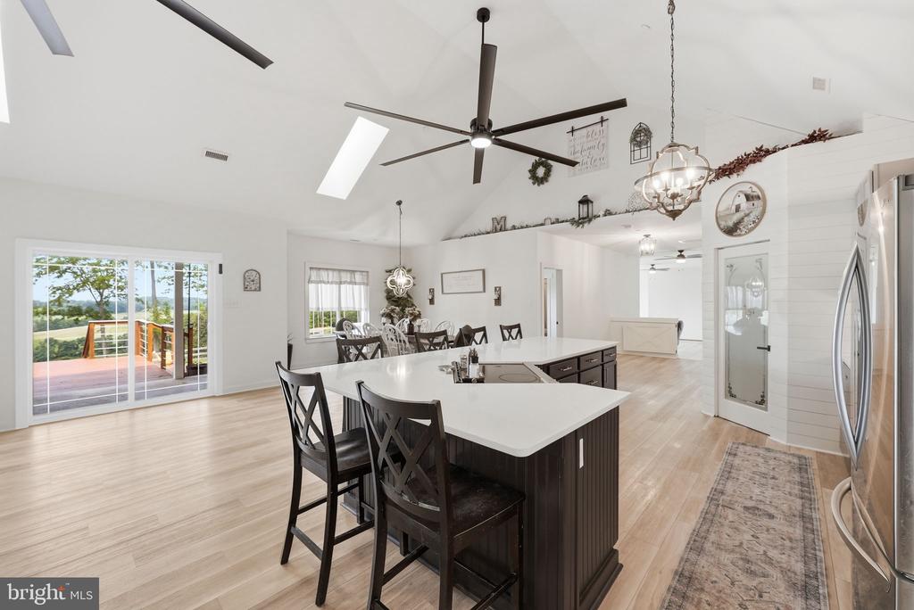238 CLEAR RIDGE ROAD