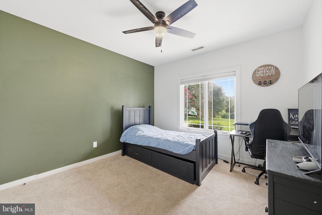 238 CLEAR RIDGE ROAD