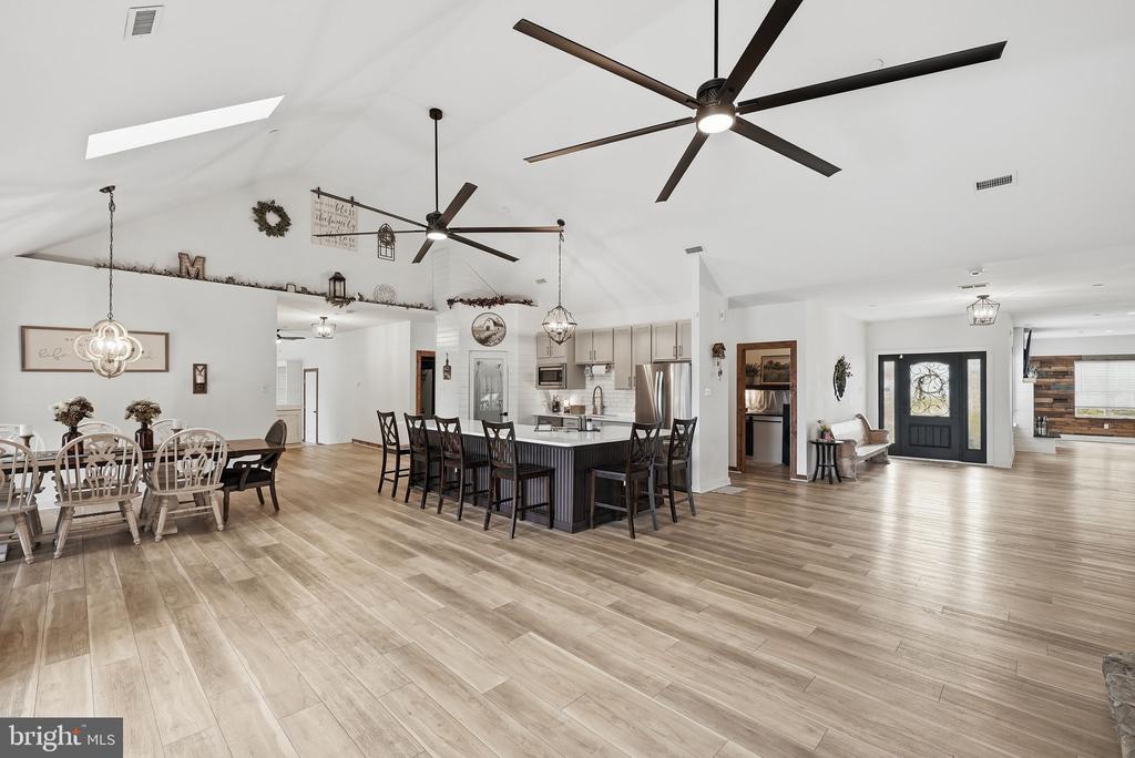 238 CLEAR RIDGE ROAD