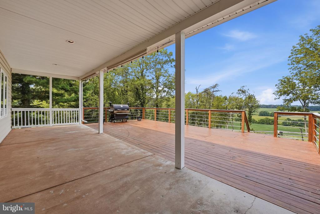 238 CLEAR RIDGE ROAD