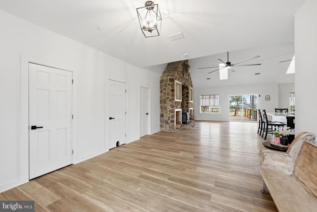 238 CLEAR RIDGE ROAD