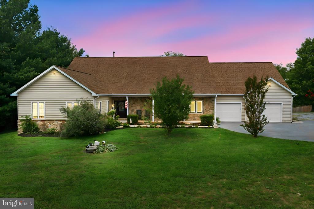 238 CLEAR RIDGE ROAD