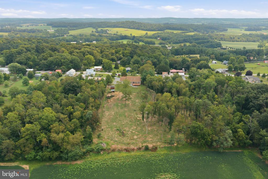 238 CLEAR RIDGE ROAD