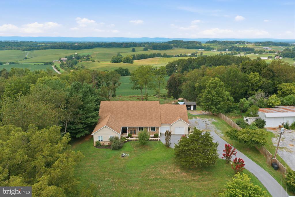 238 CLEAR RIDGE ROAD