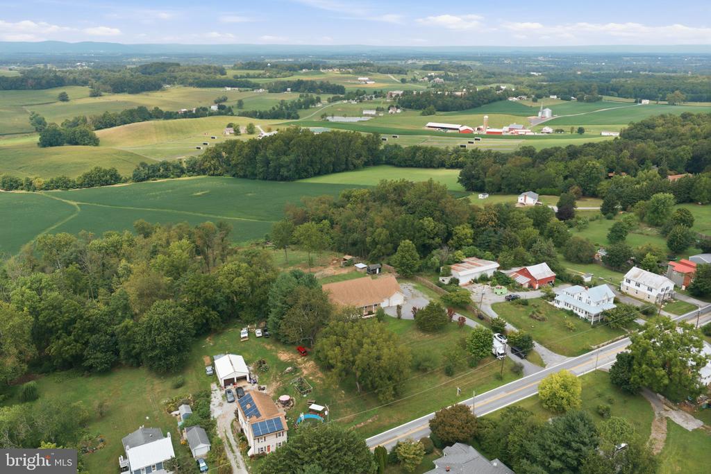 238 CLEAR RIDGE ROAD