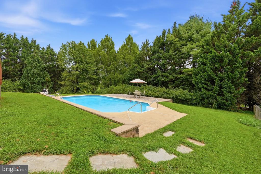 6360 FIRESIDE HAVEN