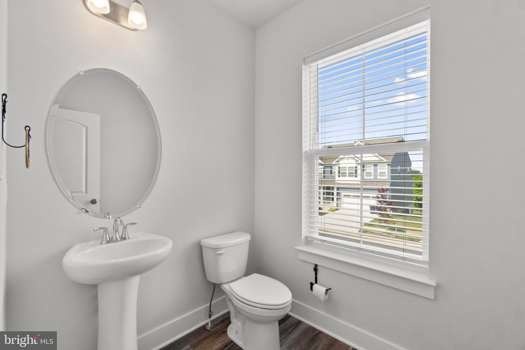 2753 TOWN VIEW CIRCLE