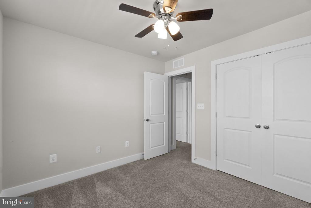 2753 TOWN VIEW CIRCLE