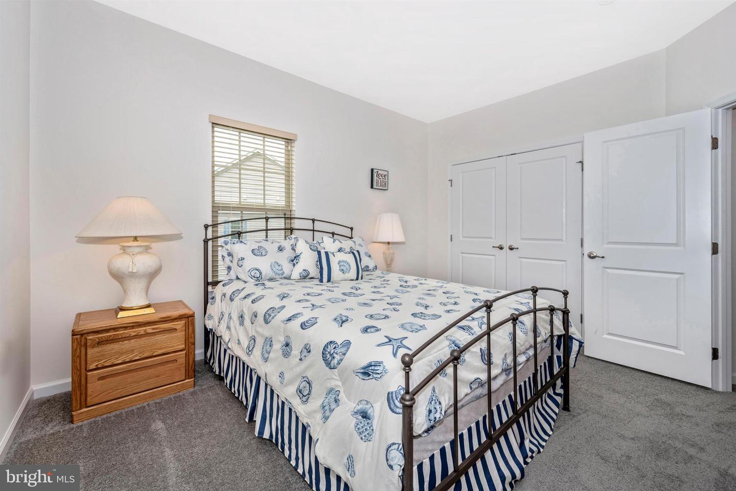 6426 Walcott LANE