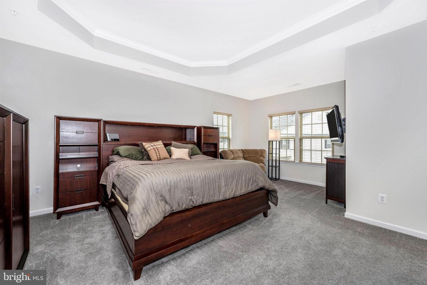 6426 Walcott LANE