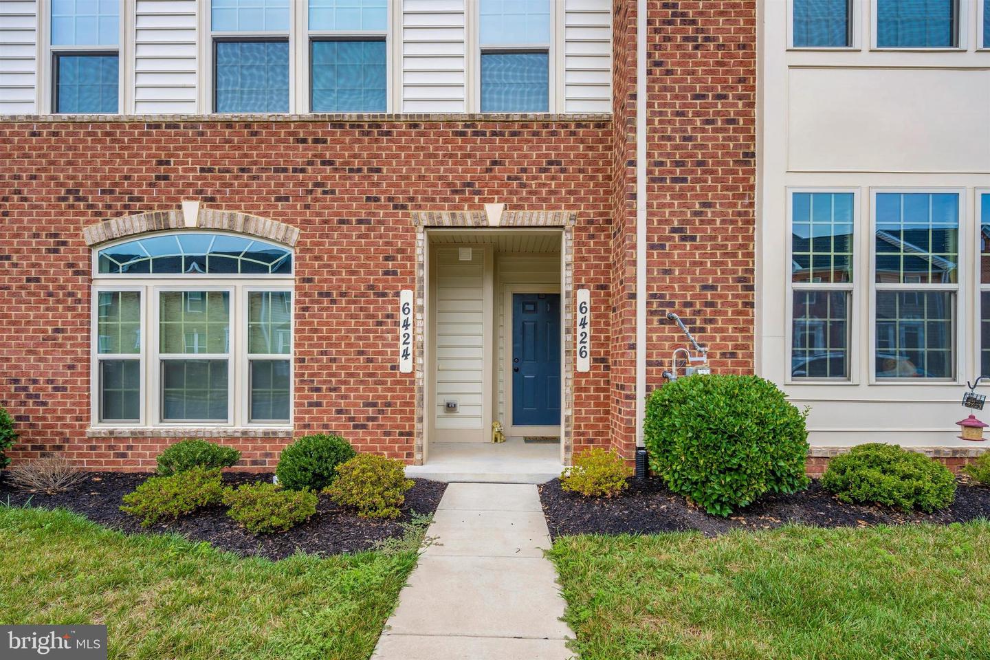 6426 Walcott LANE