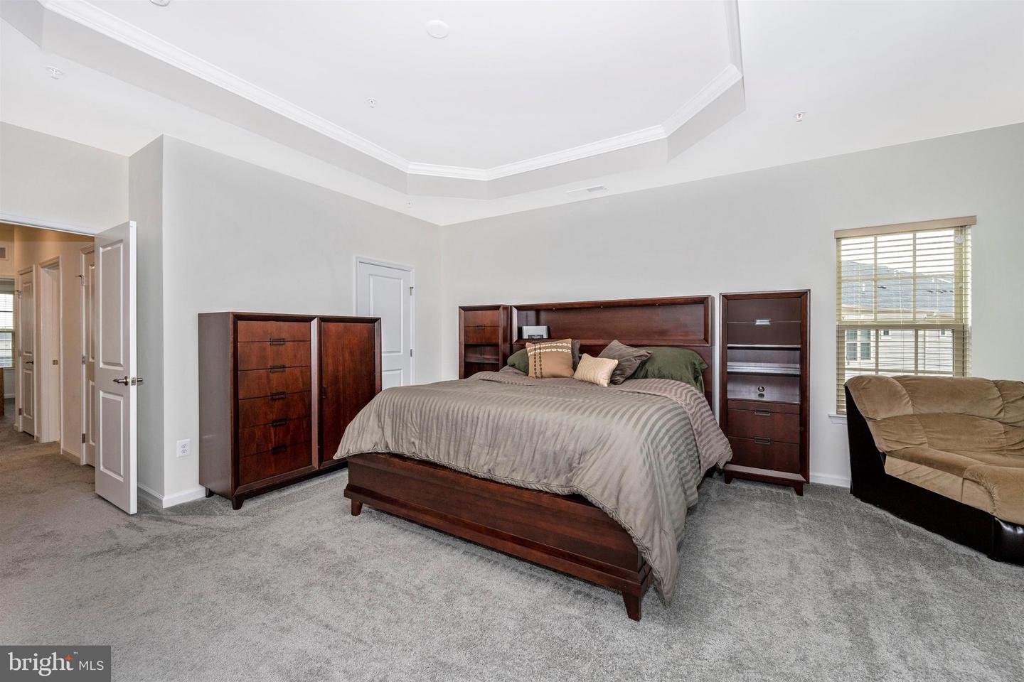 6426 Walcott LANE