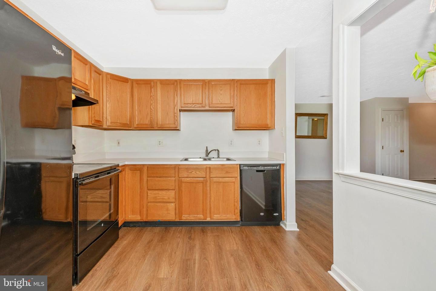 6413 Weatherby COURT Unit: E